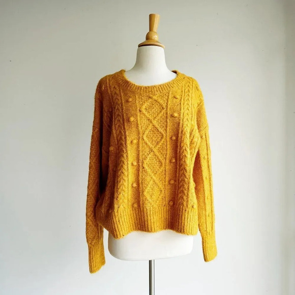 OLD NAVY Mustard Yellow Speckled Cable-Knit Popcorn Sweater M - Picture 4 of 8